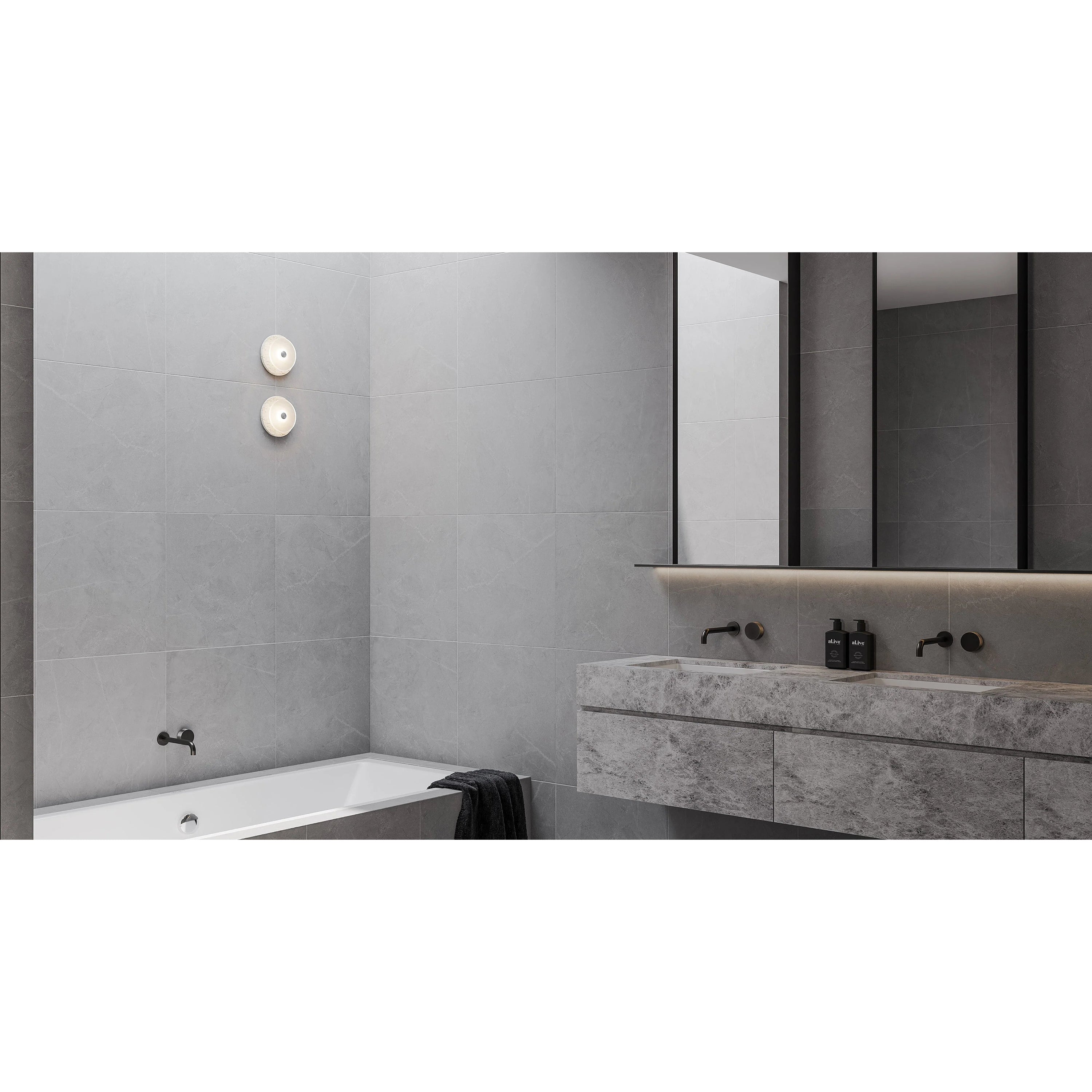 Terialine Wall Lamp