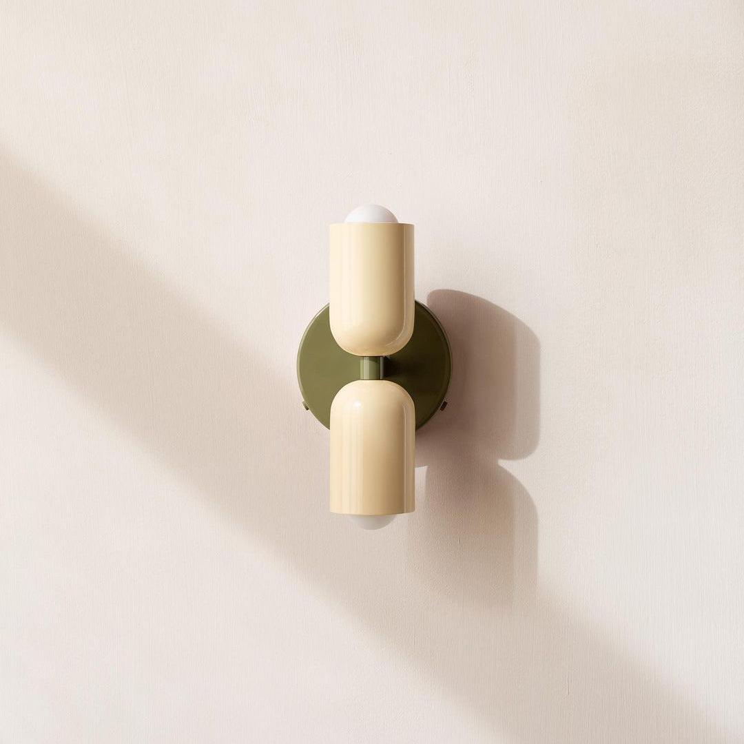 Teriielle Wall Lamp Green Black Minimalist Plug-In