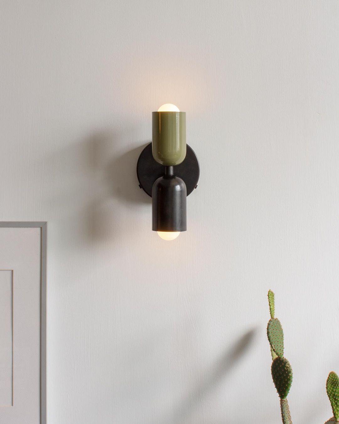 Teriielle Wall Lamp Green Black Minimalist Plug-In
