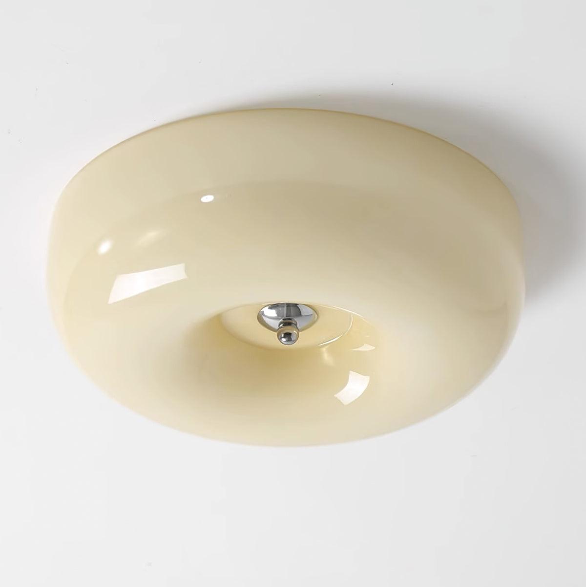 Velisiel Chandelier Cream Pudding with Blown Glass