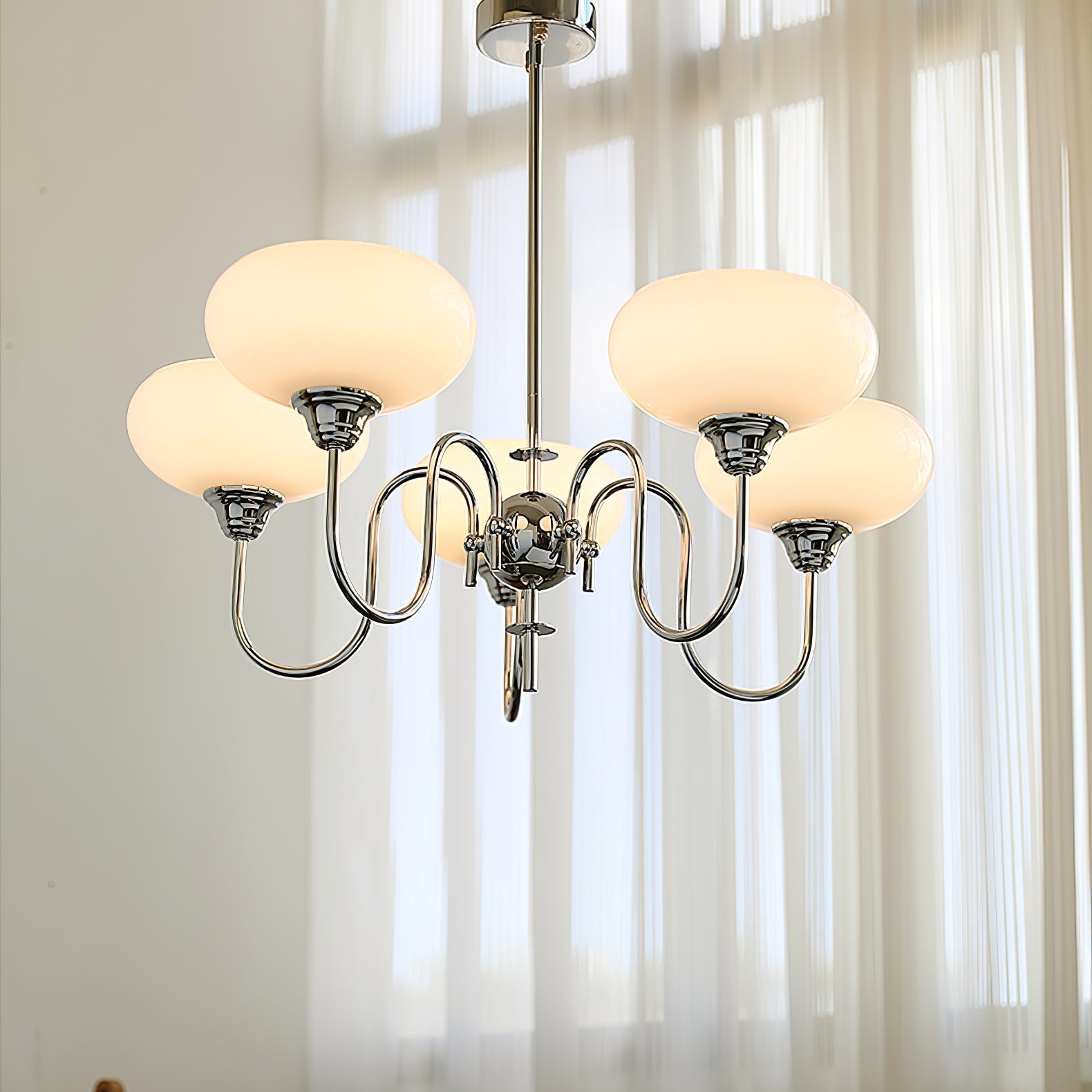 Pavenor Creamy Persimmon Chandelier