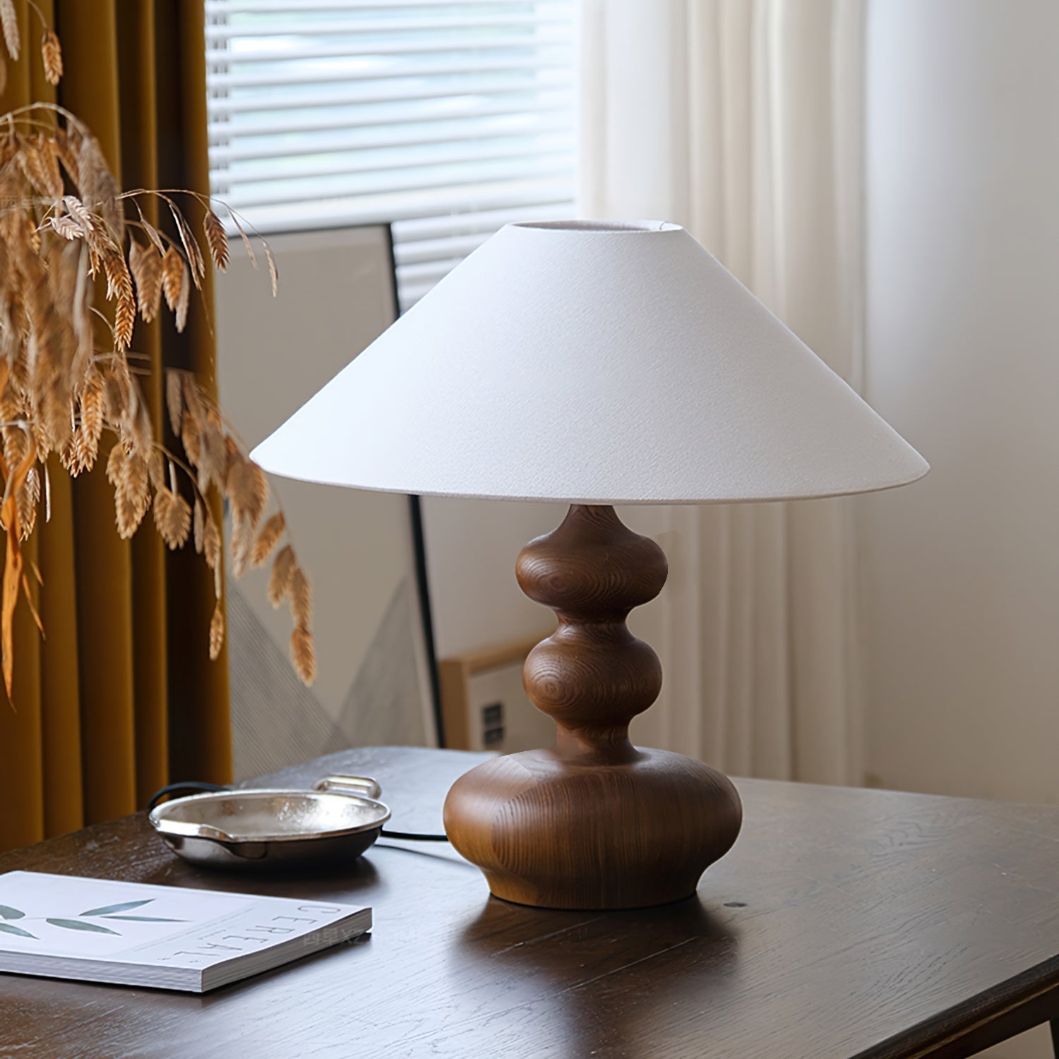 Vominex Wood Fabric Vintage Table Lamp