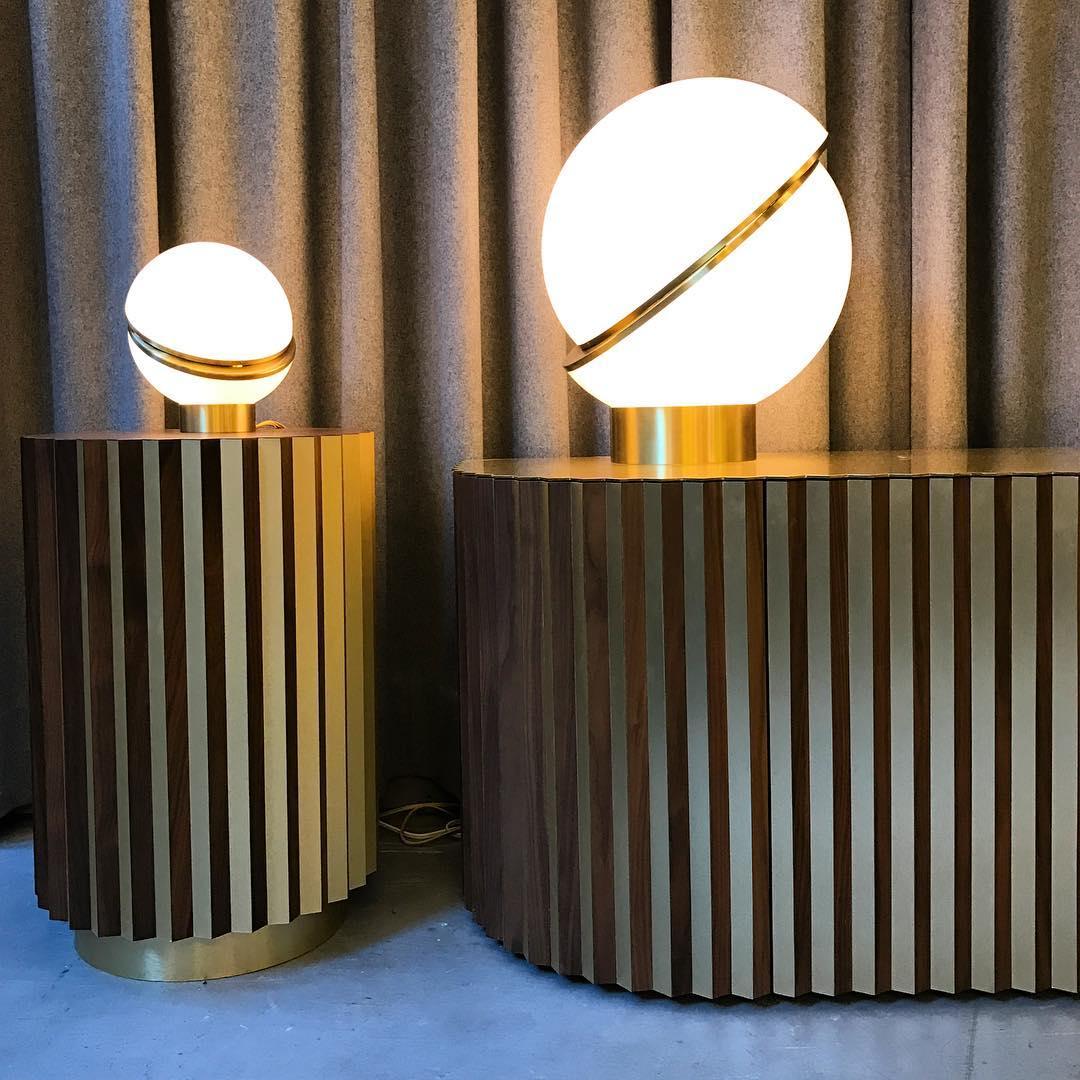 Solaria Futuristic Table Lamp