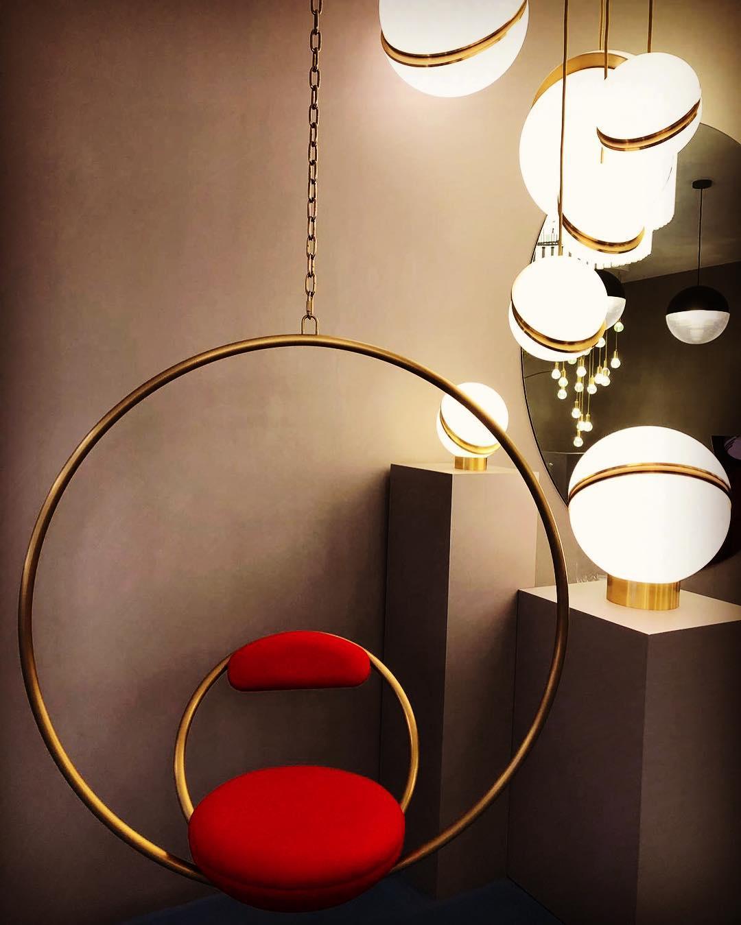 Solaria Futuristic Table Lamp