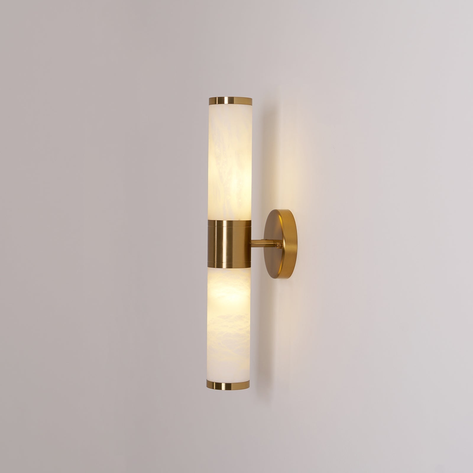 Lucian Alabaster Wall Lamp