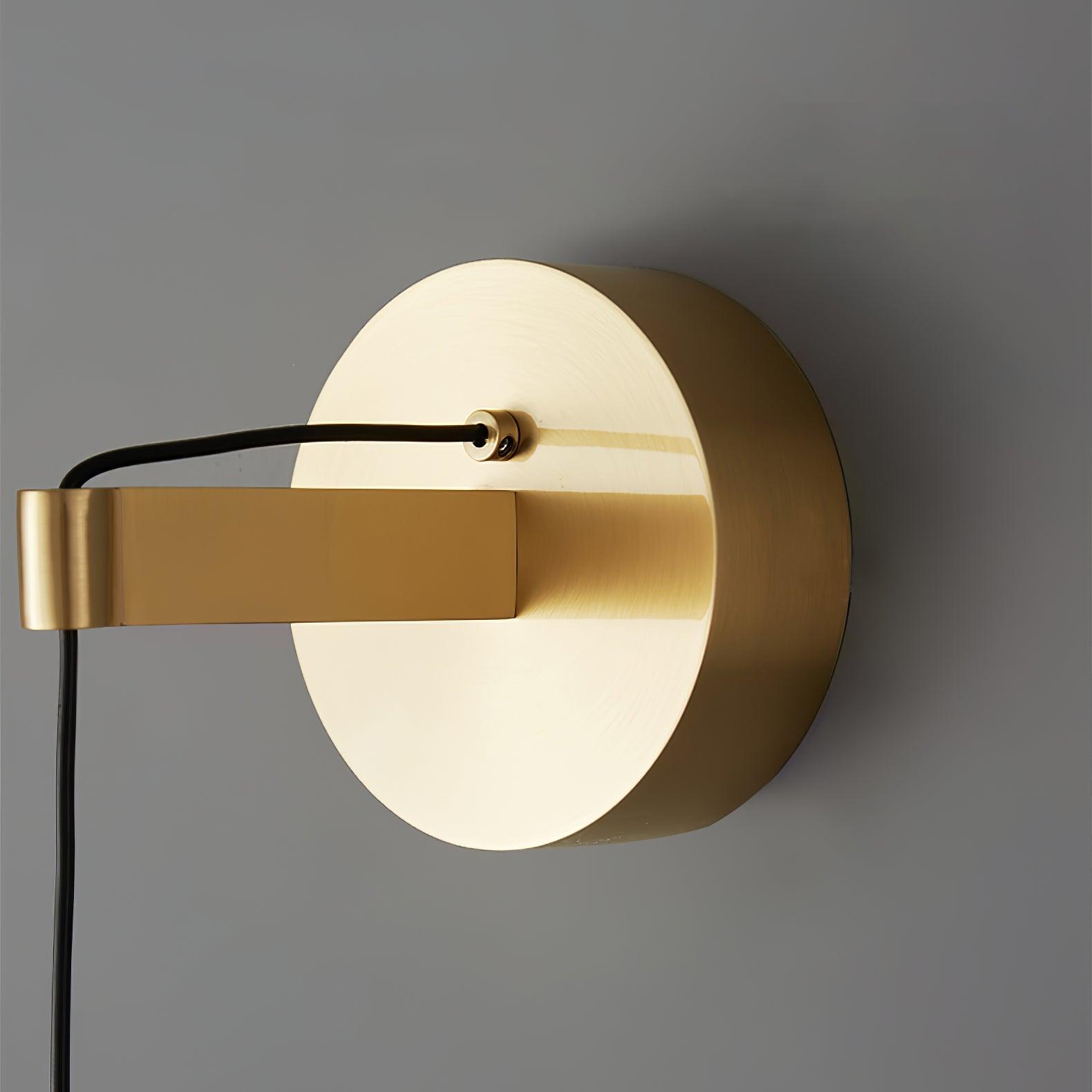 Dava Modern Minimalist Conical Crystal Wall Lamp