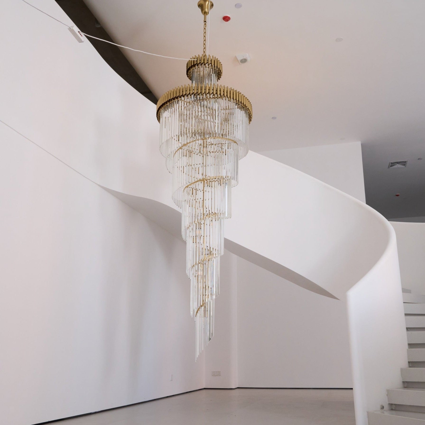 Eurmirila Crystal Spiral Chandelier