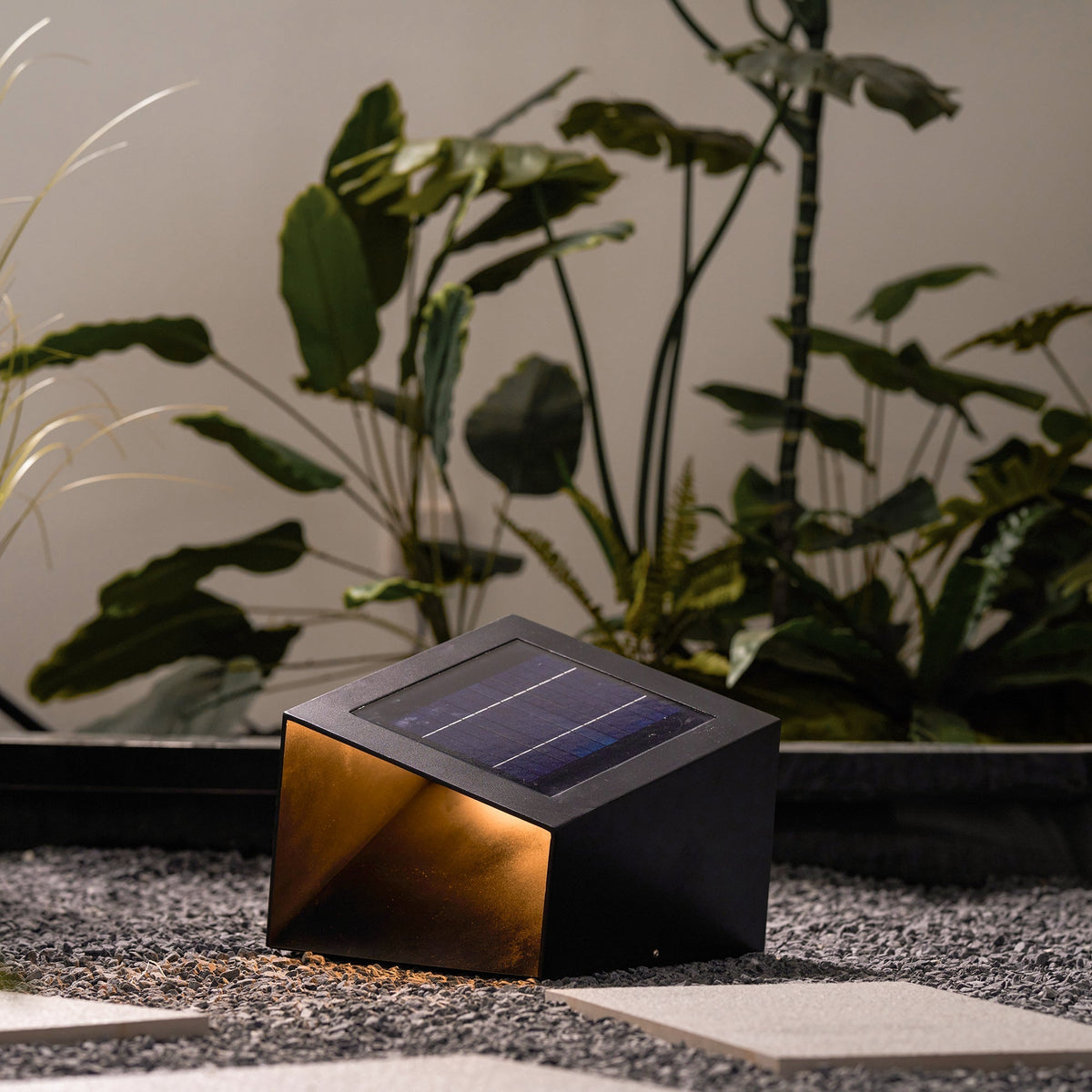 Evsore Unique Cube Garden Solar Outdoor Light