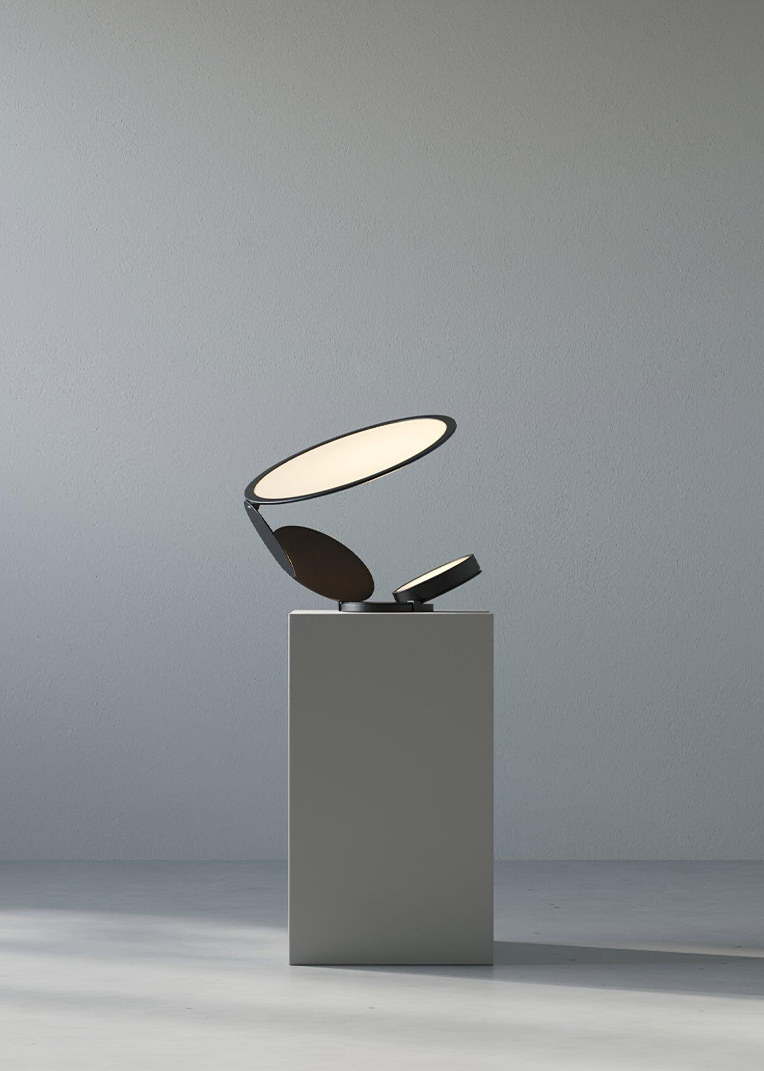 Calalena Contemporary Table Lamp