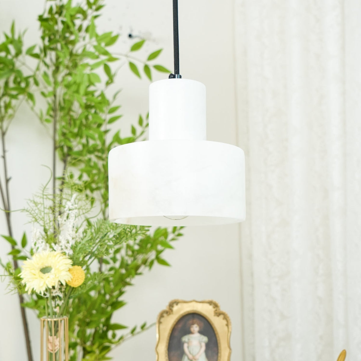 Alabaster Pendant Lgiht Dual Cylindrical