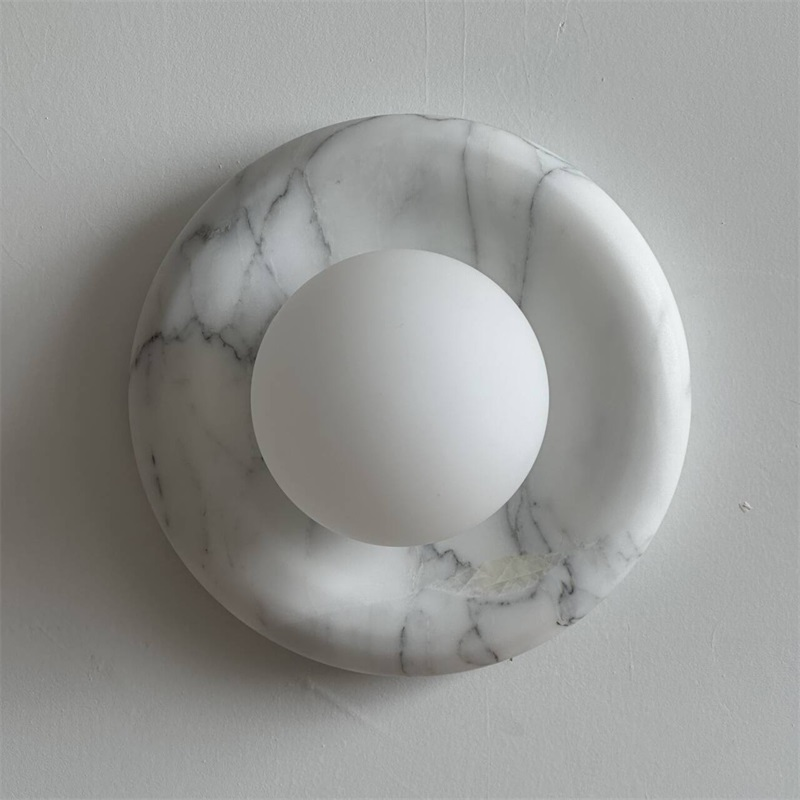 Zoraean Wall Lamp