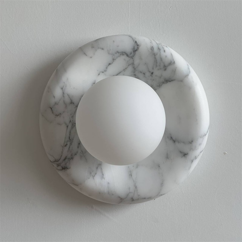 Zoraean Wall Lamp