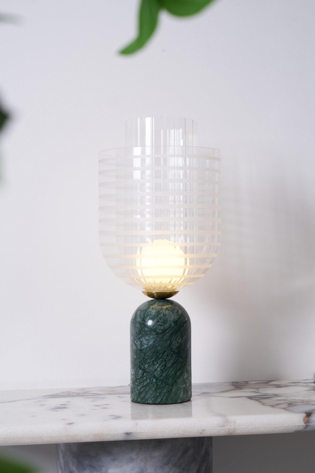 Selisette Elegant Marble Table Lamp