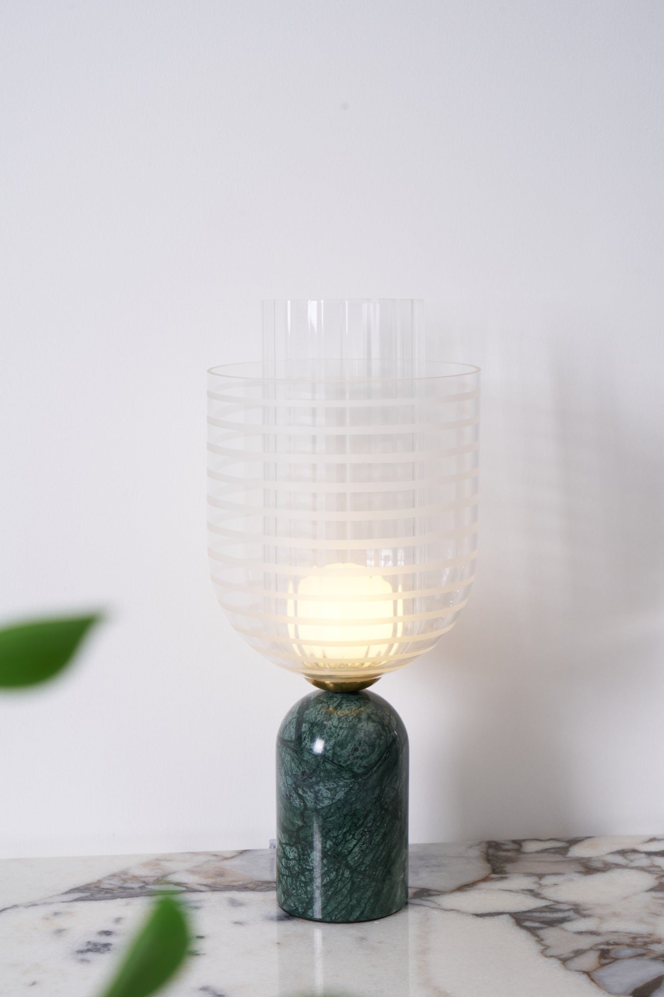 Selisette Elegant Marble Table Lamp