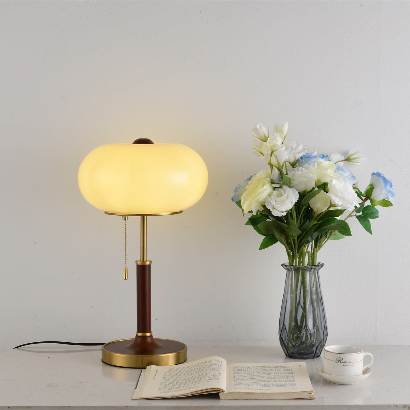 Gemno Vintage Table Lamp