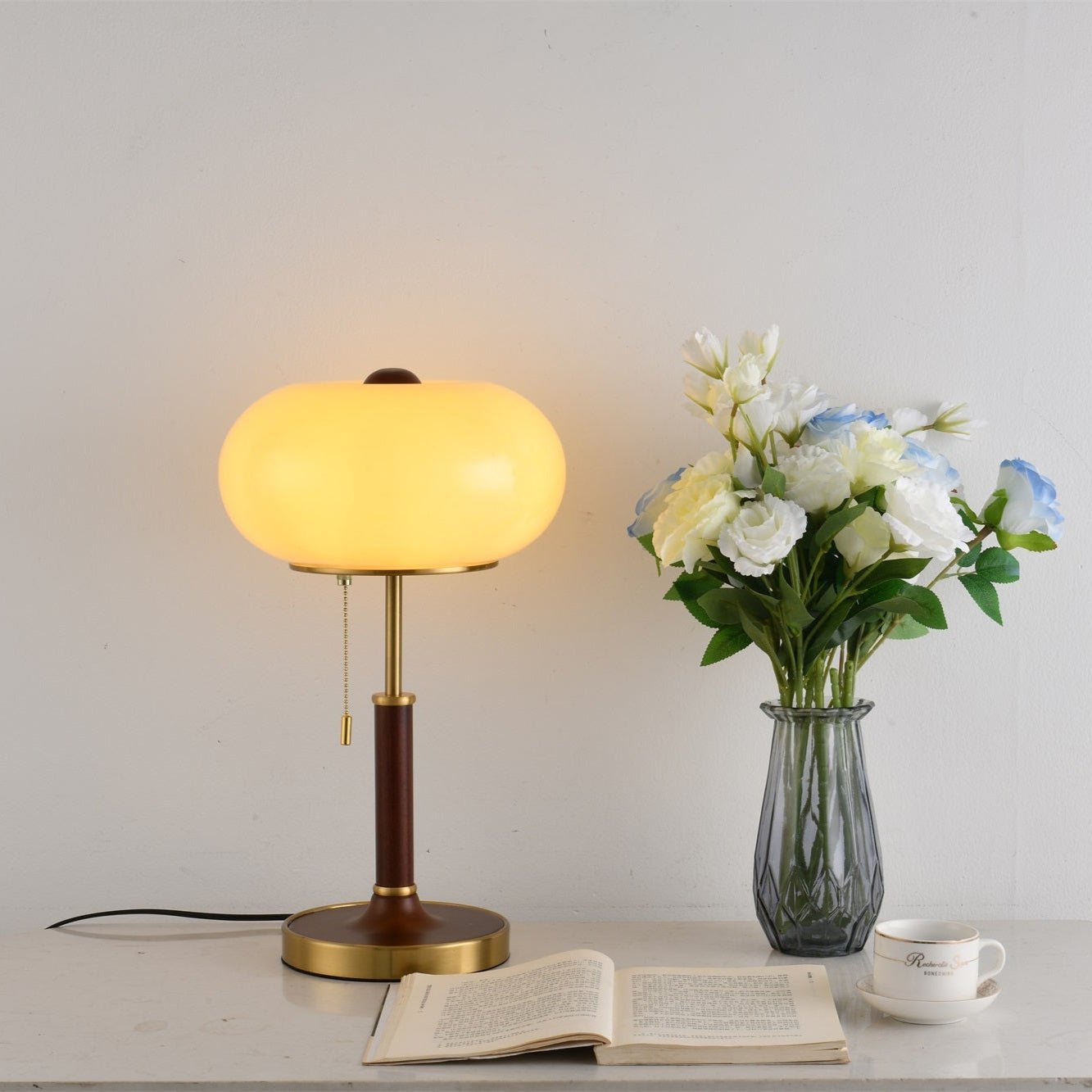 Gemno Vintage Table Lamp
