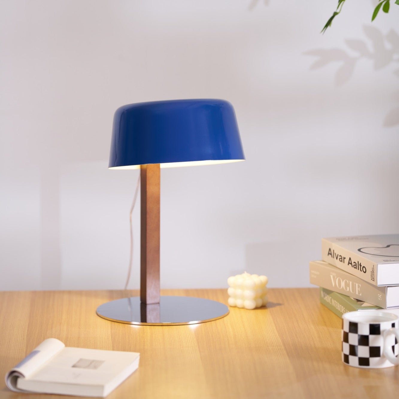Cirirelle Modern Table Lamp