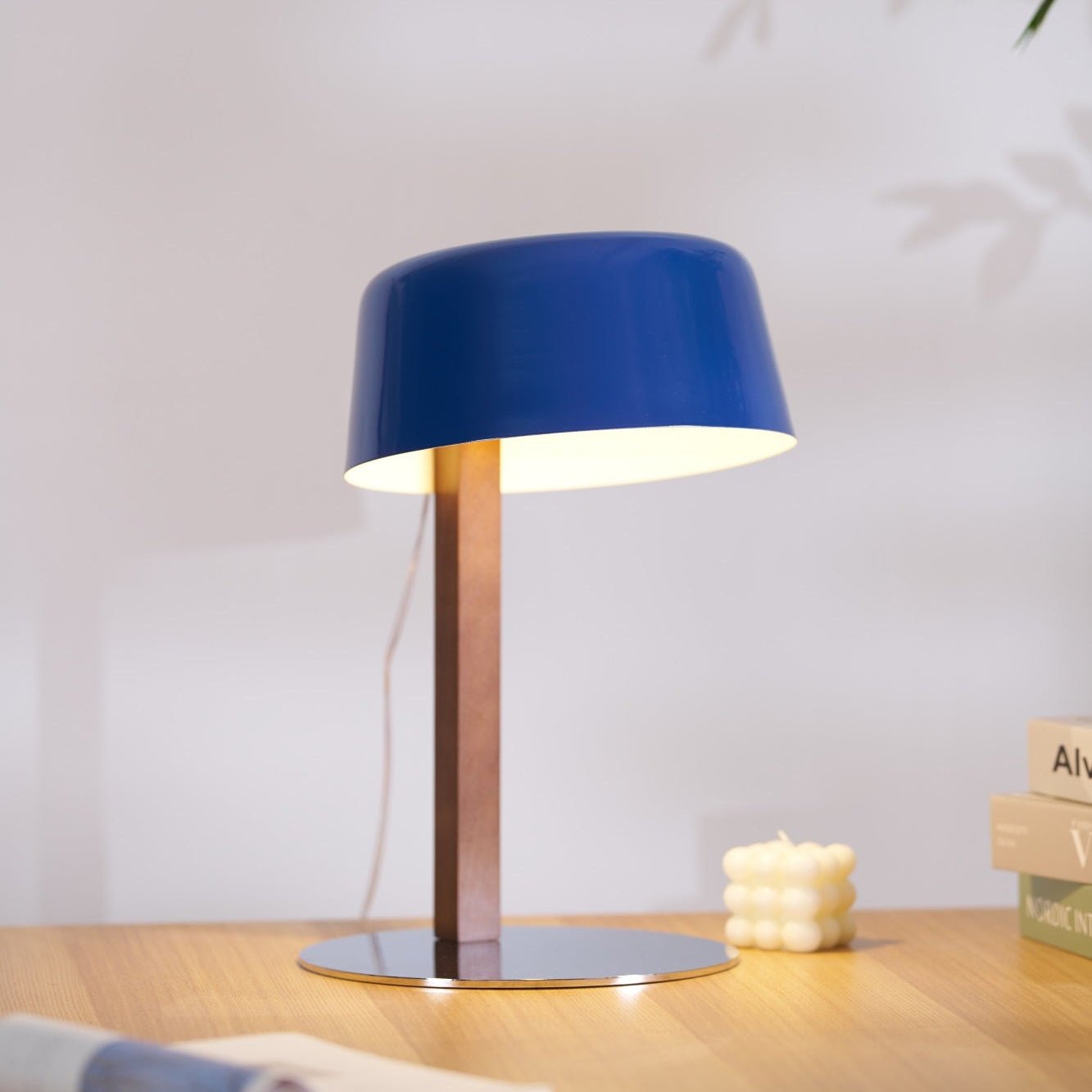 Cirirelle Modern Table Lamp