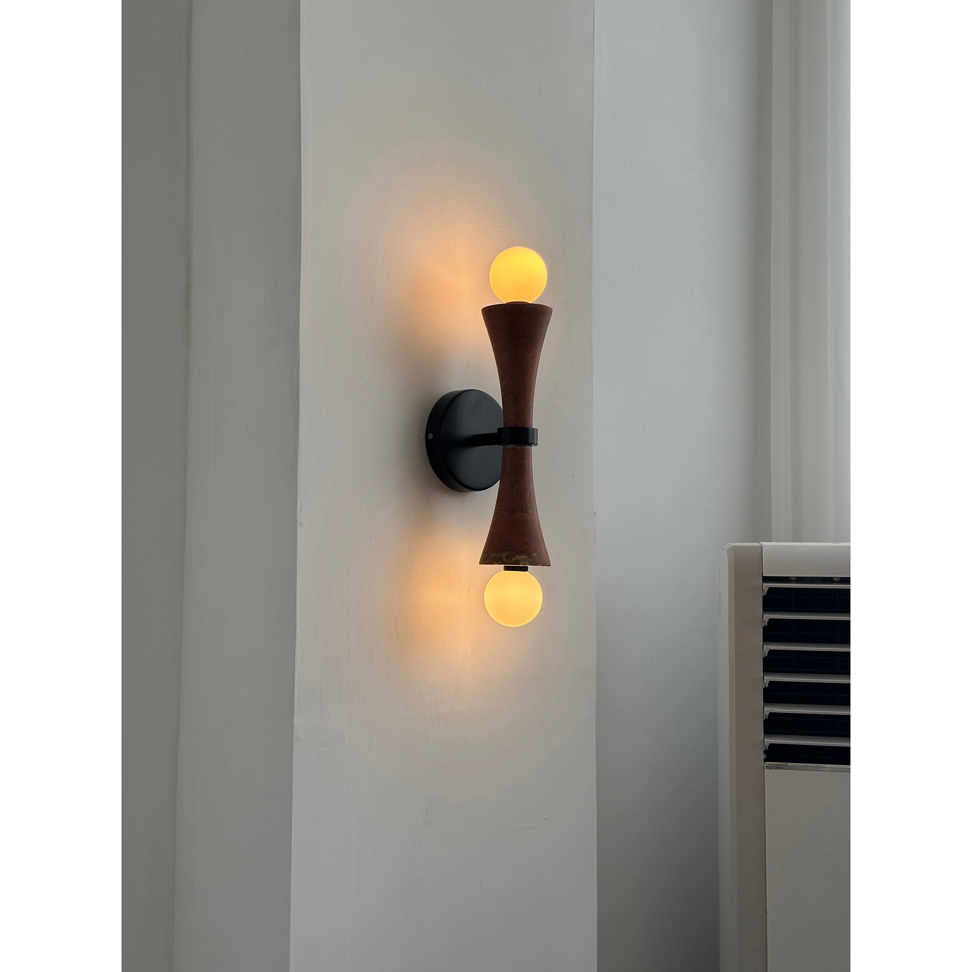 Elaiselle Wall Lamp