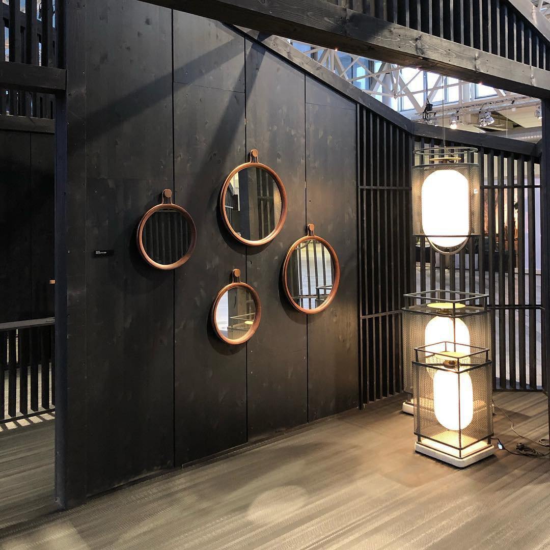 Meren Pendant Lamp Mesh Cylinder Brass Accent Industrial