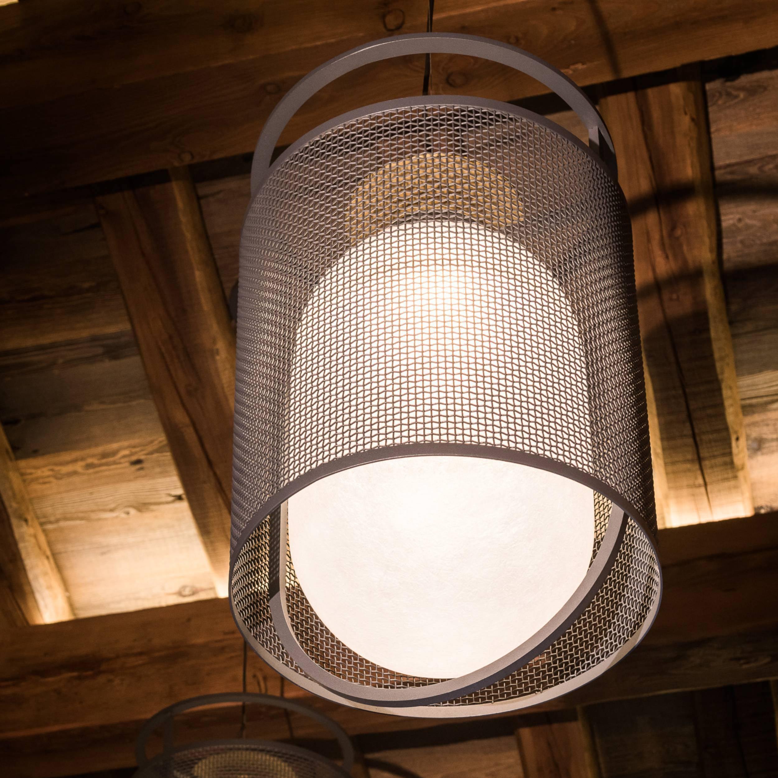 Meren Pendant Lamp Mesh Cylinder Brass Accent Industrial