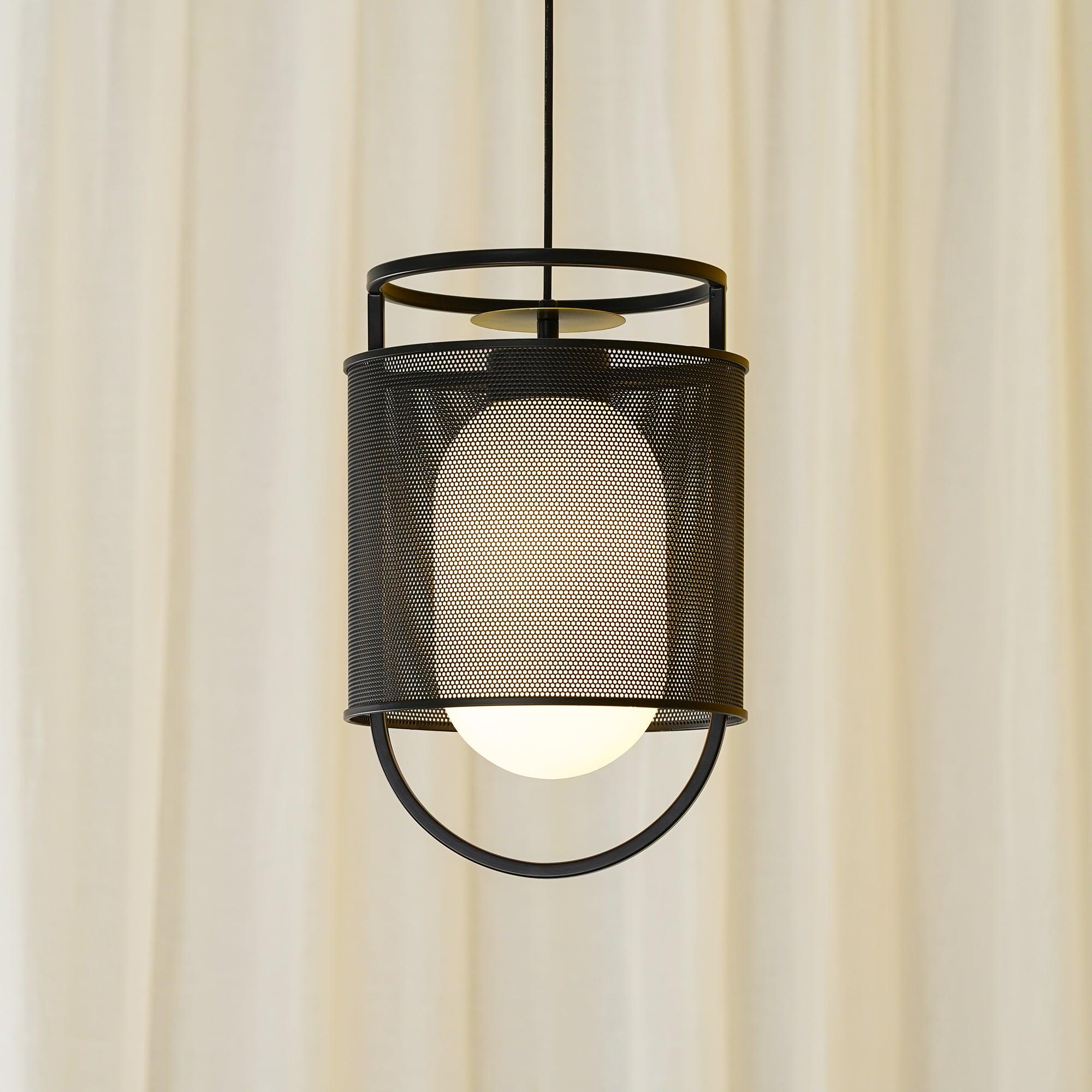 Meren Pendant Lamp Mesh Cylinder Brass Accent Industrial
