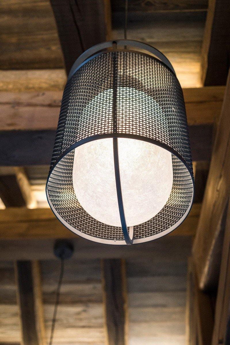 Meren Pendant Lamp Mesh Cylinder Brass Accent Industrial