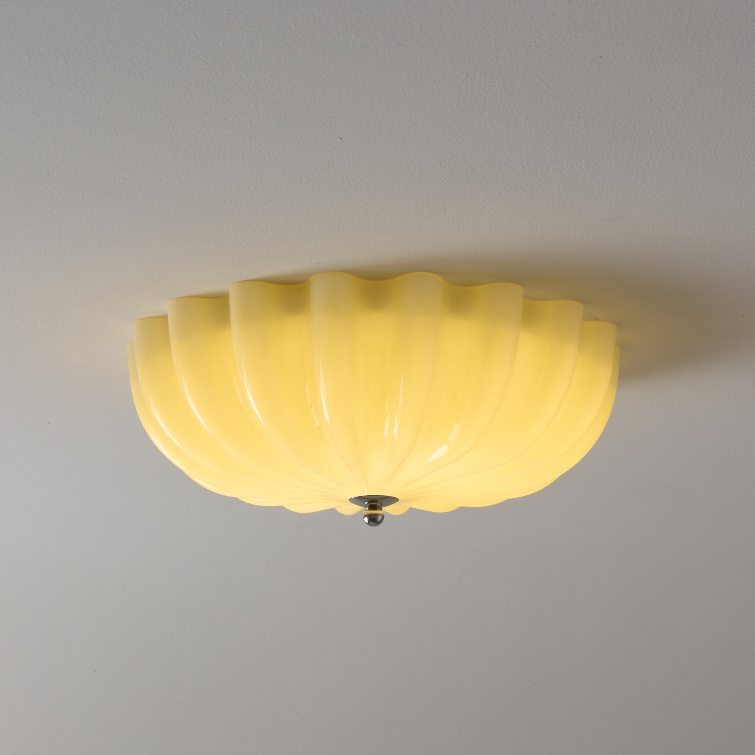 Zerinos Premium Nordic Art Shell Wood Glass Ceiling Light