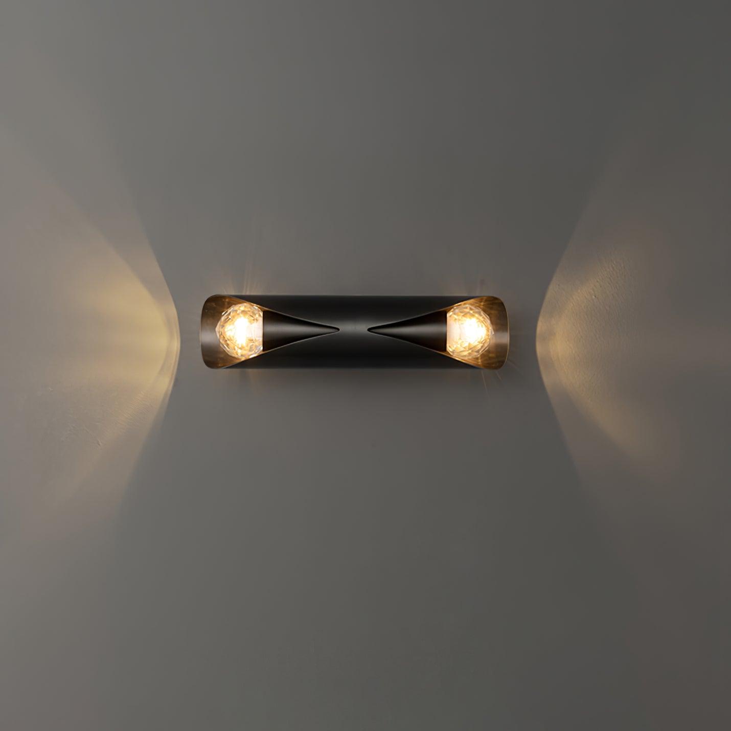 Veyric Diamonds Brass Wall Lamp