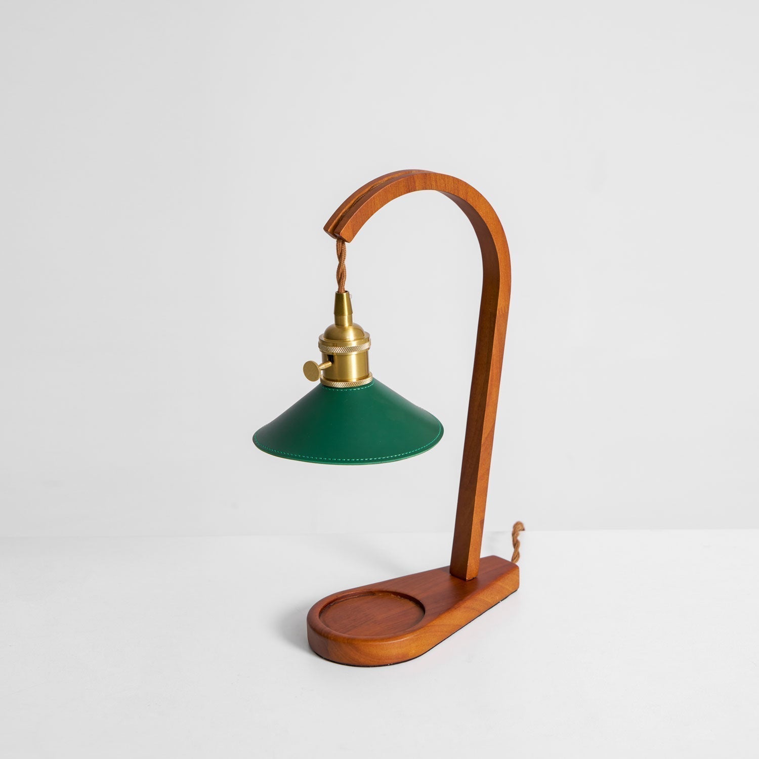 Oreliira Table Lamp
