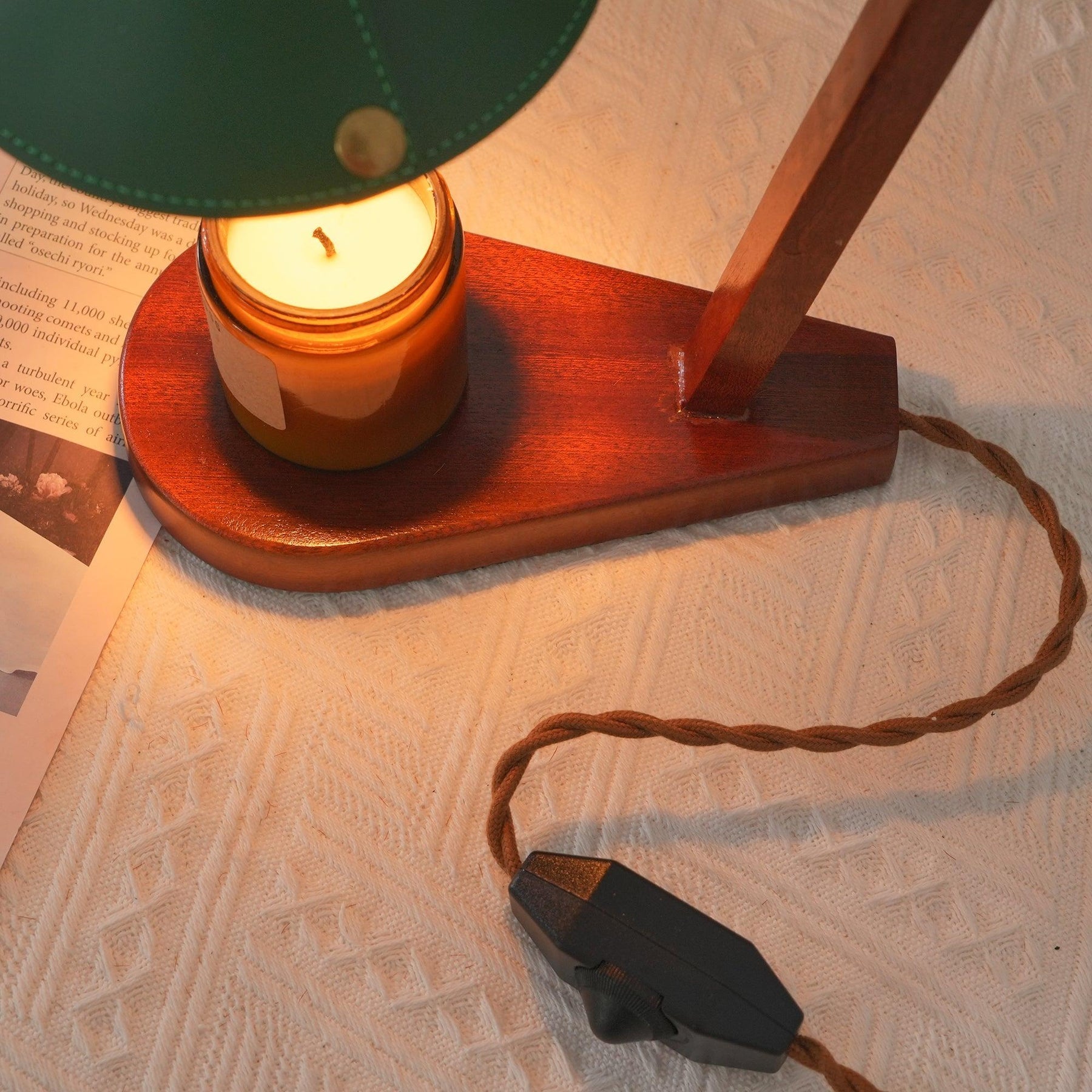 Oreliira Table Lamp