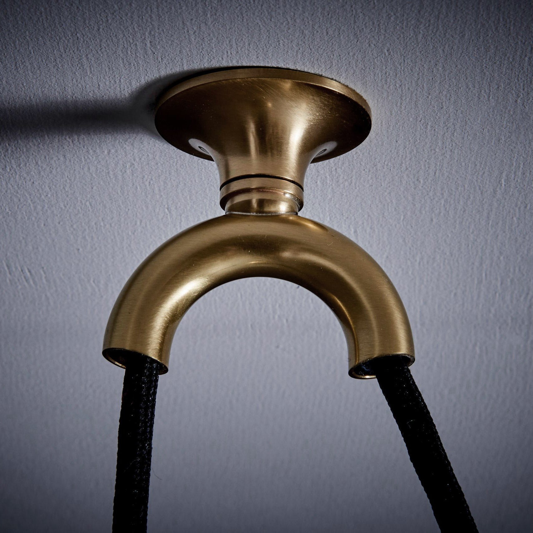 Avenerise Pendant Lamp