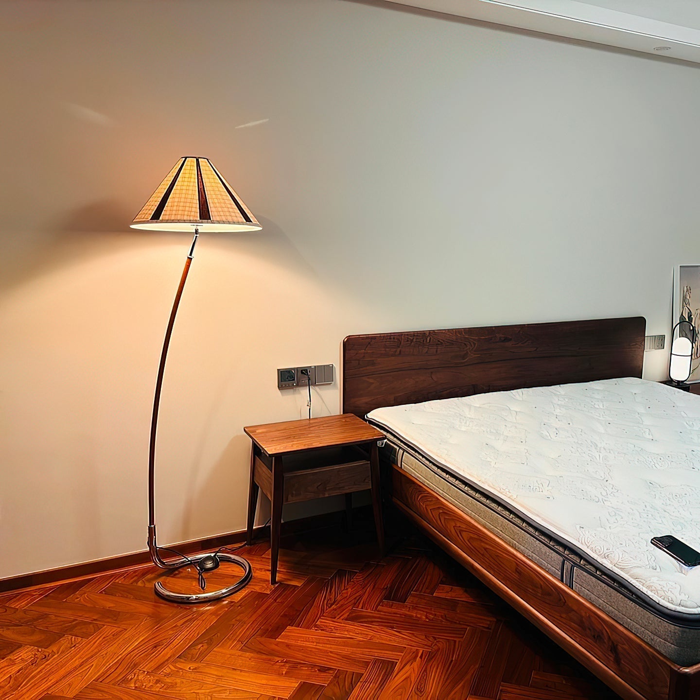 Elauena Floor Lamp