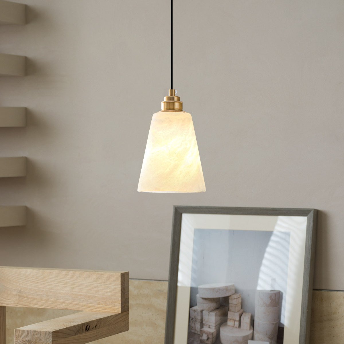 Eiranena Alabaster Pendant Lamp