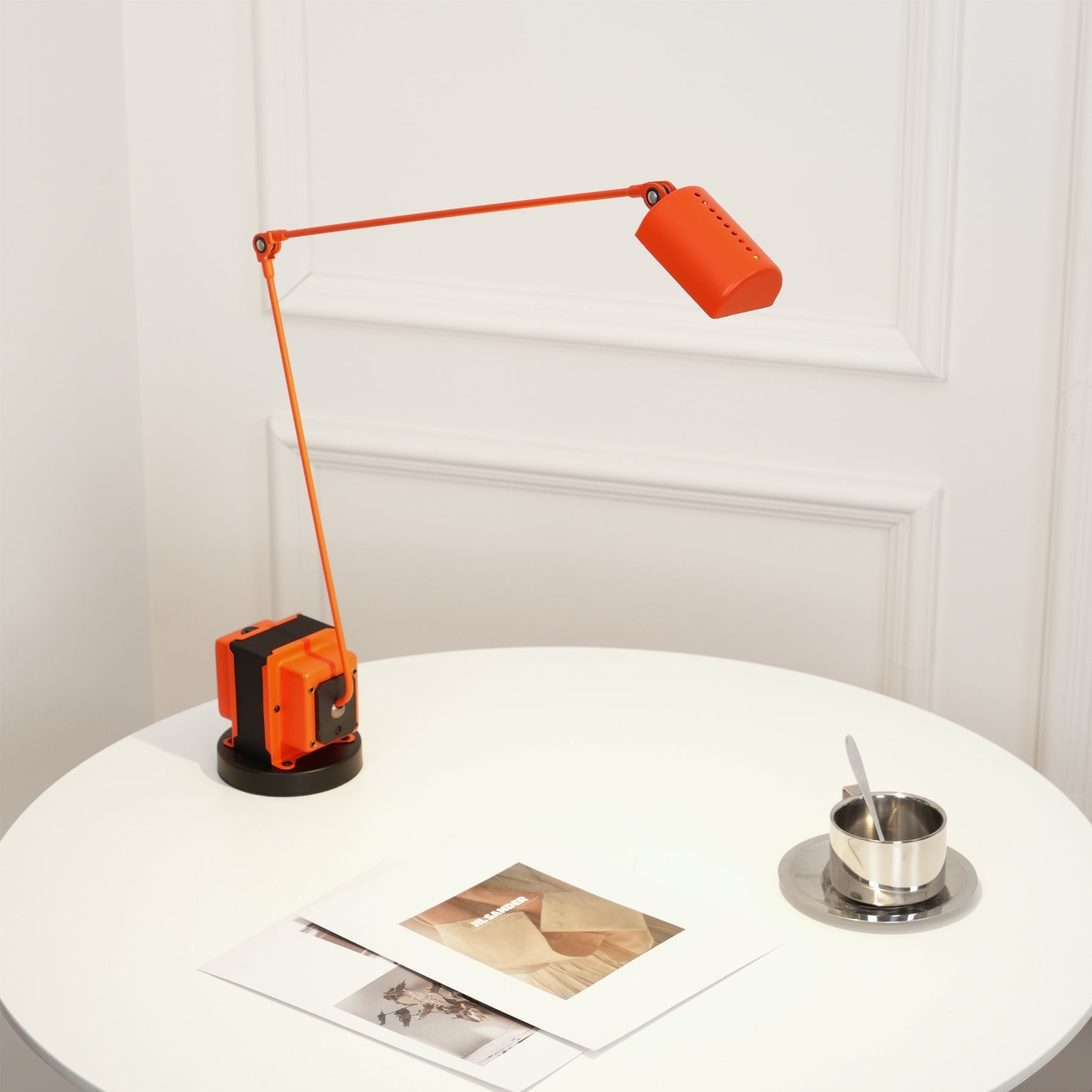 Orvyn Minimalist Table Lamp