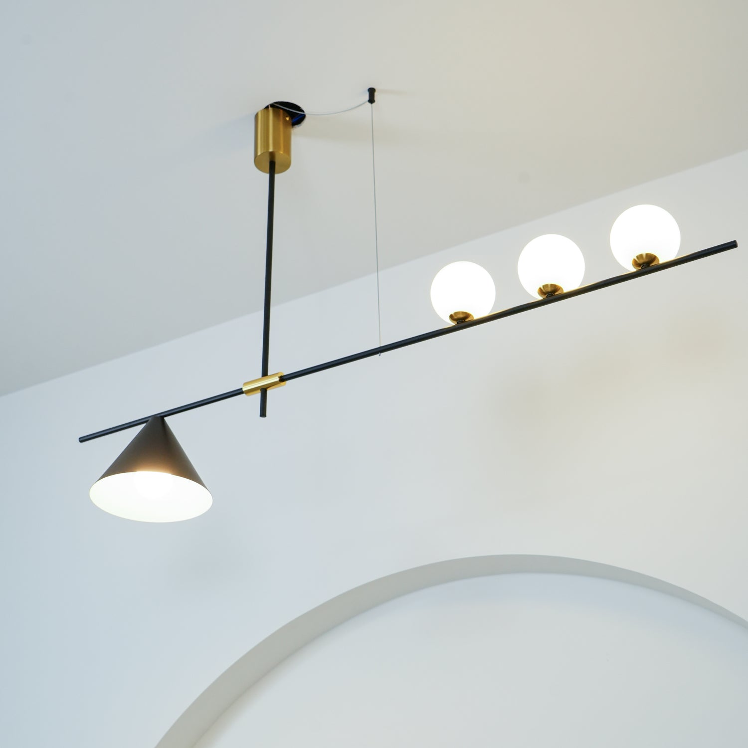 Tahls Contemporary Suspension Light