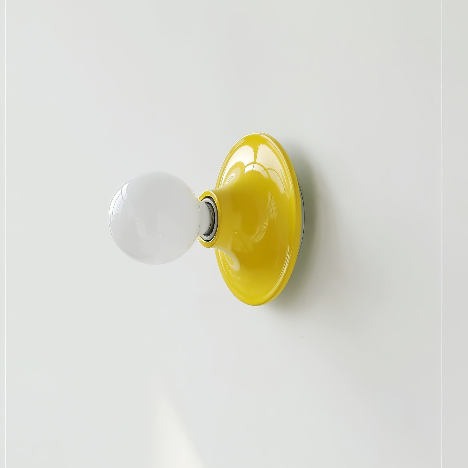 Ortheen Modern Minimalist Glass Sconce Wall lamp - Neutral Decor
