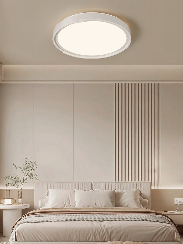 Ovene Edge Minimalist Ceiling Light