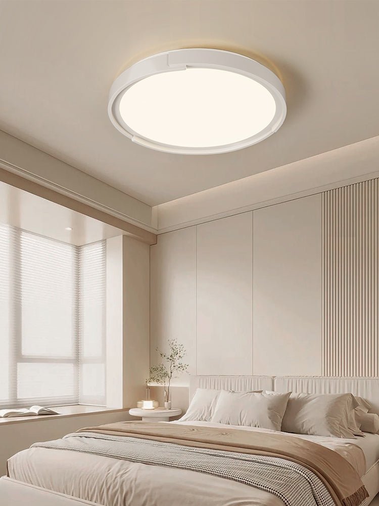 Ovene Edge Minimalist Ceiling Light