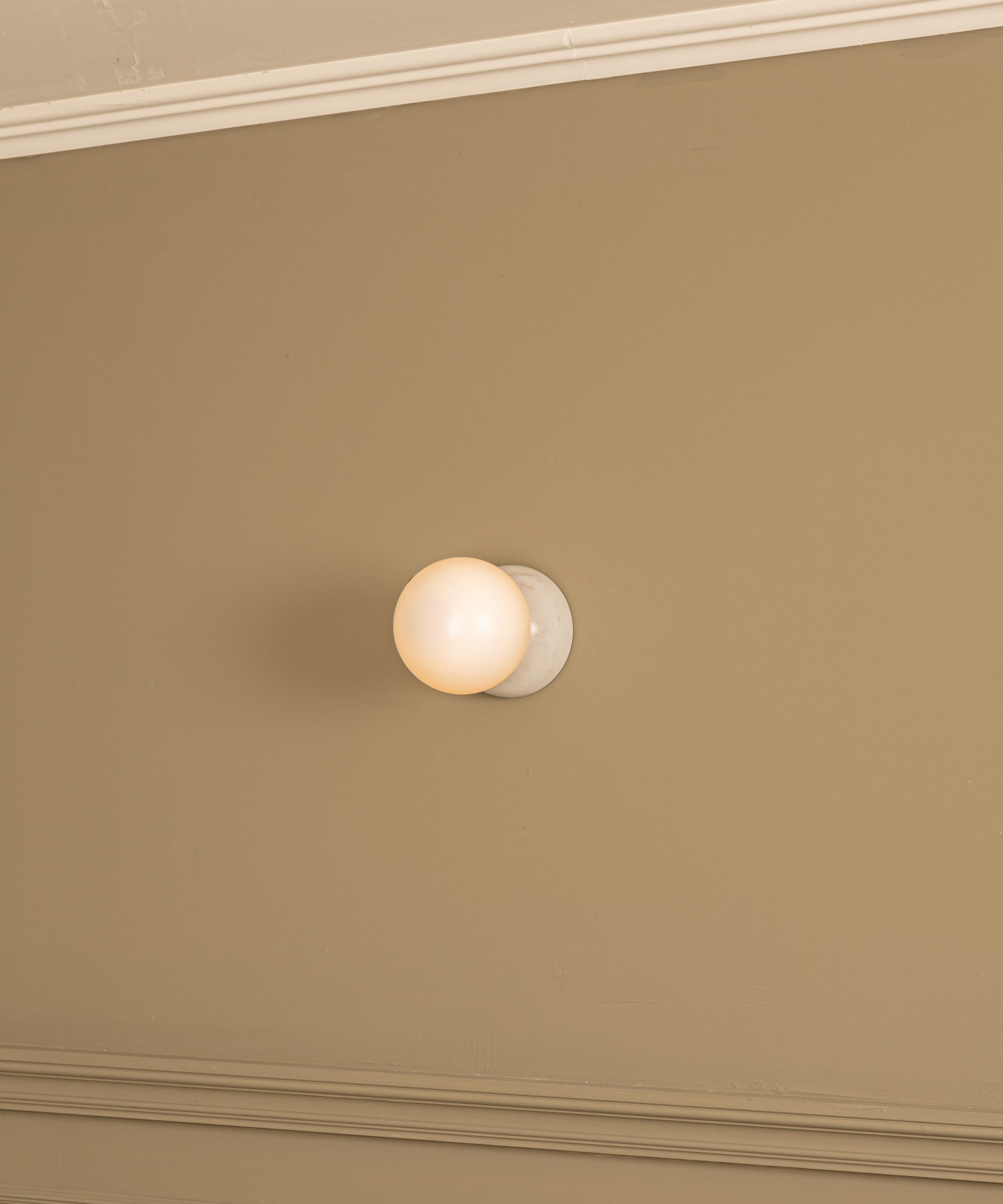 Verdant Wall Lamp