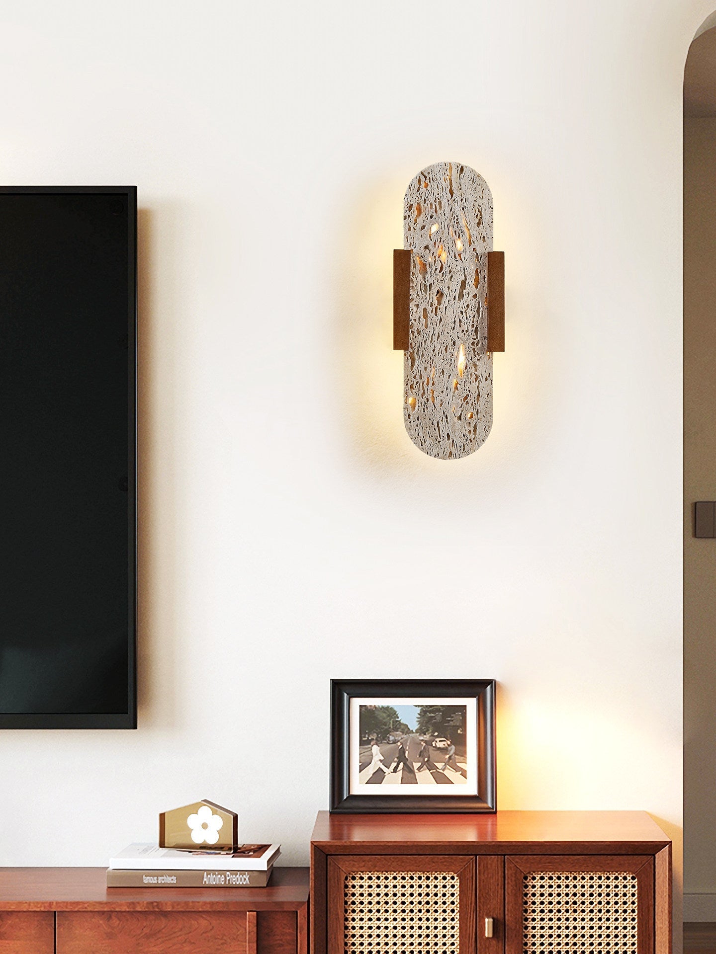 Seroaria Travertine Wall Light