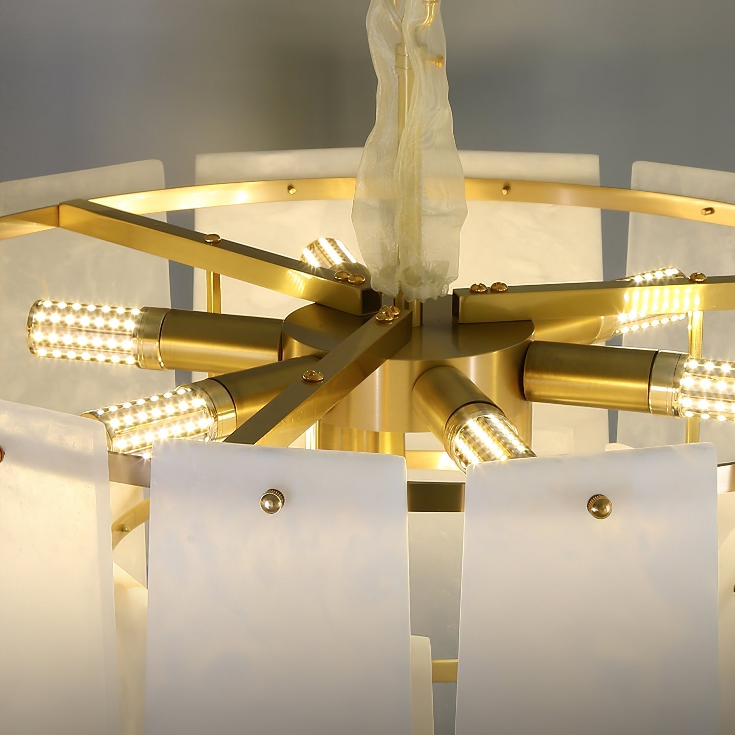 Liororora Chandelier