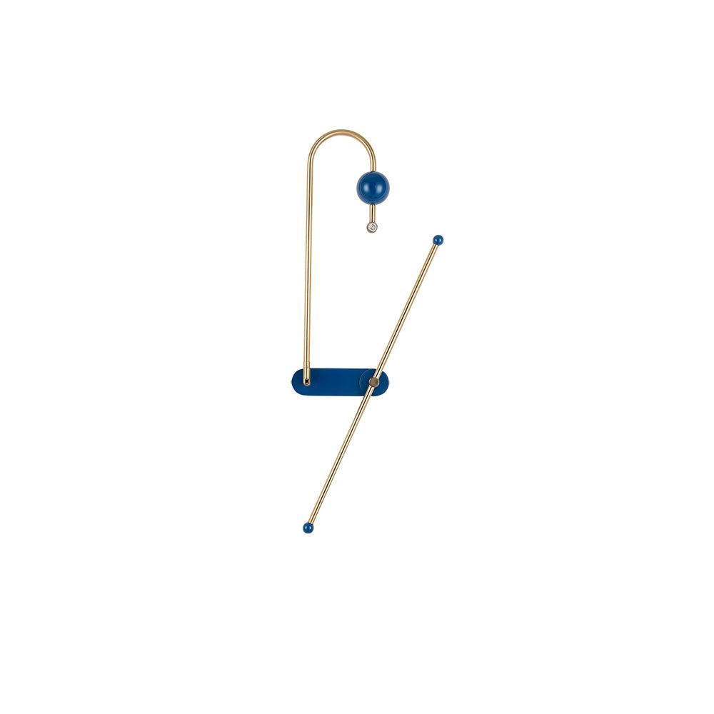 Curve Electrical Circuit Wall Lamp