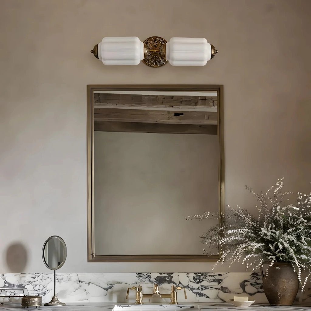 Belvaria Sconce