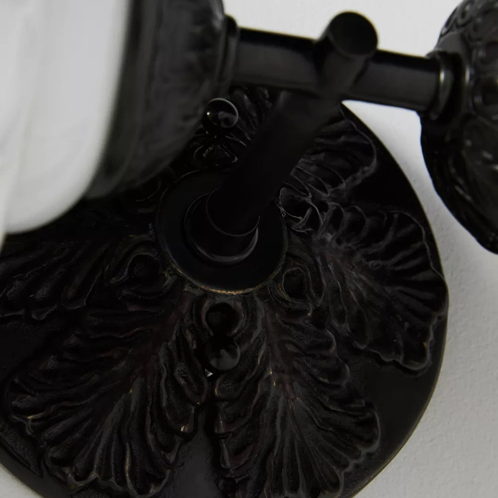 Belvaria Sconce