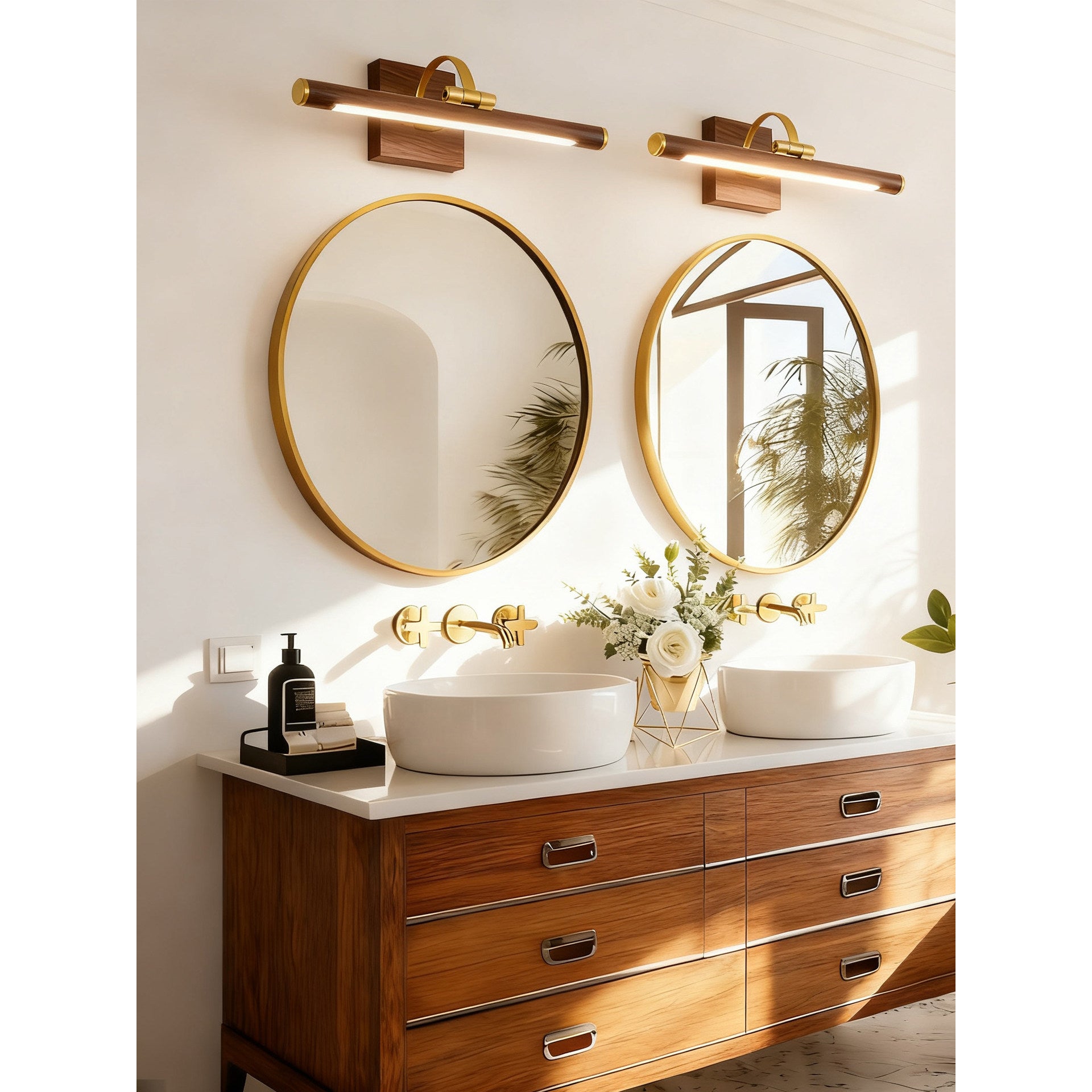 Norwood Brass Indoor Wall Light