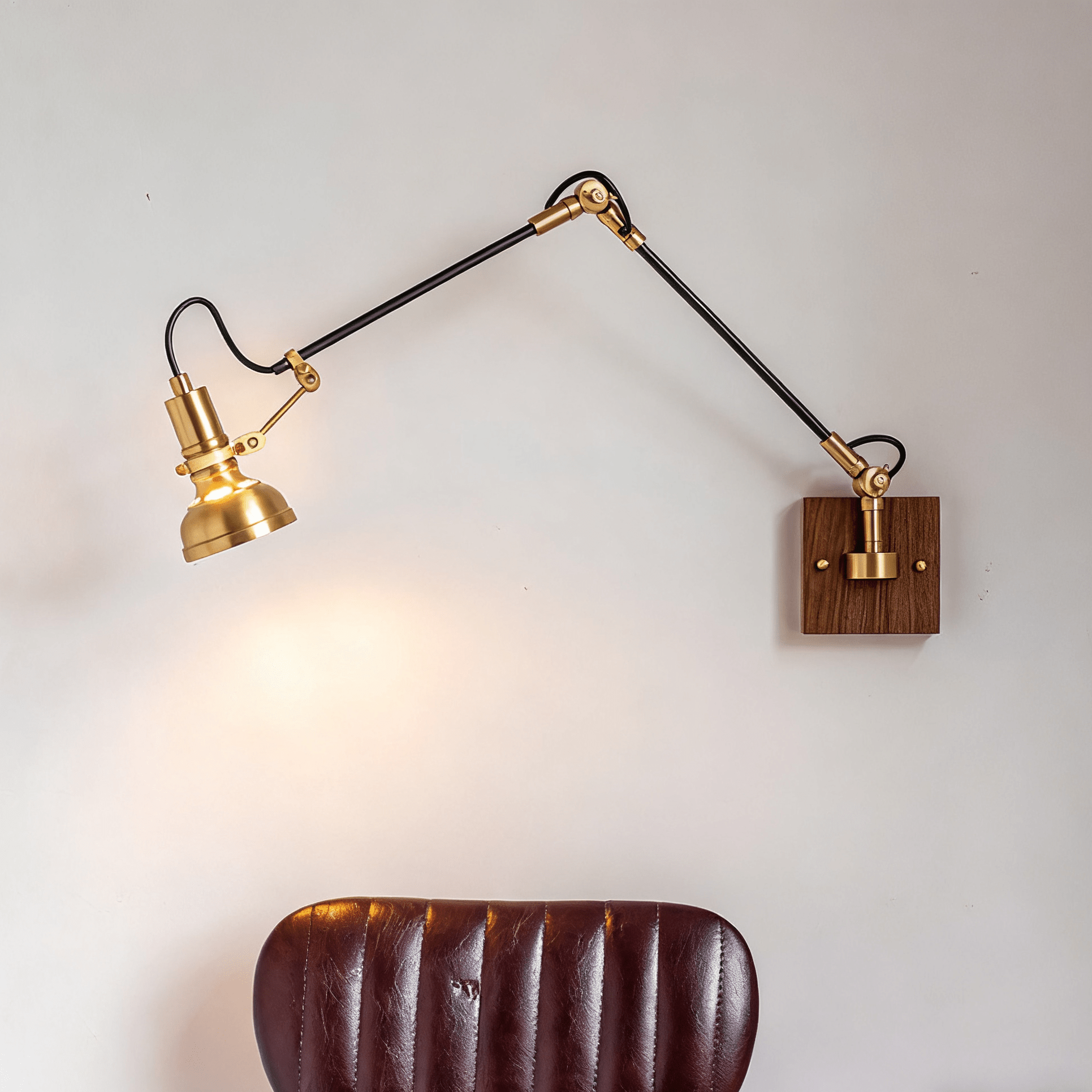 Jovlyn Wood Wall Lamp