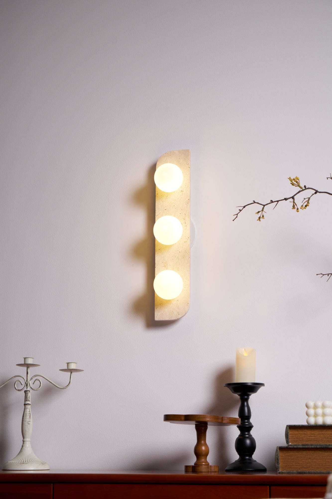 Serearia Minimalist Travertine Plug-In Wall Light