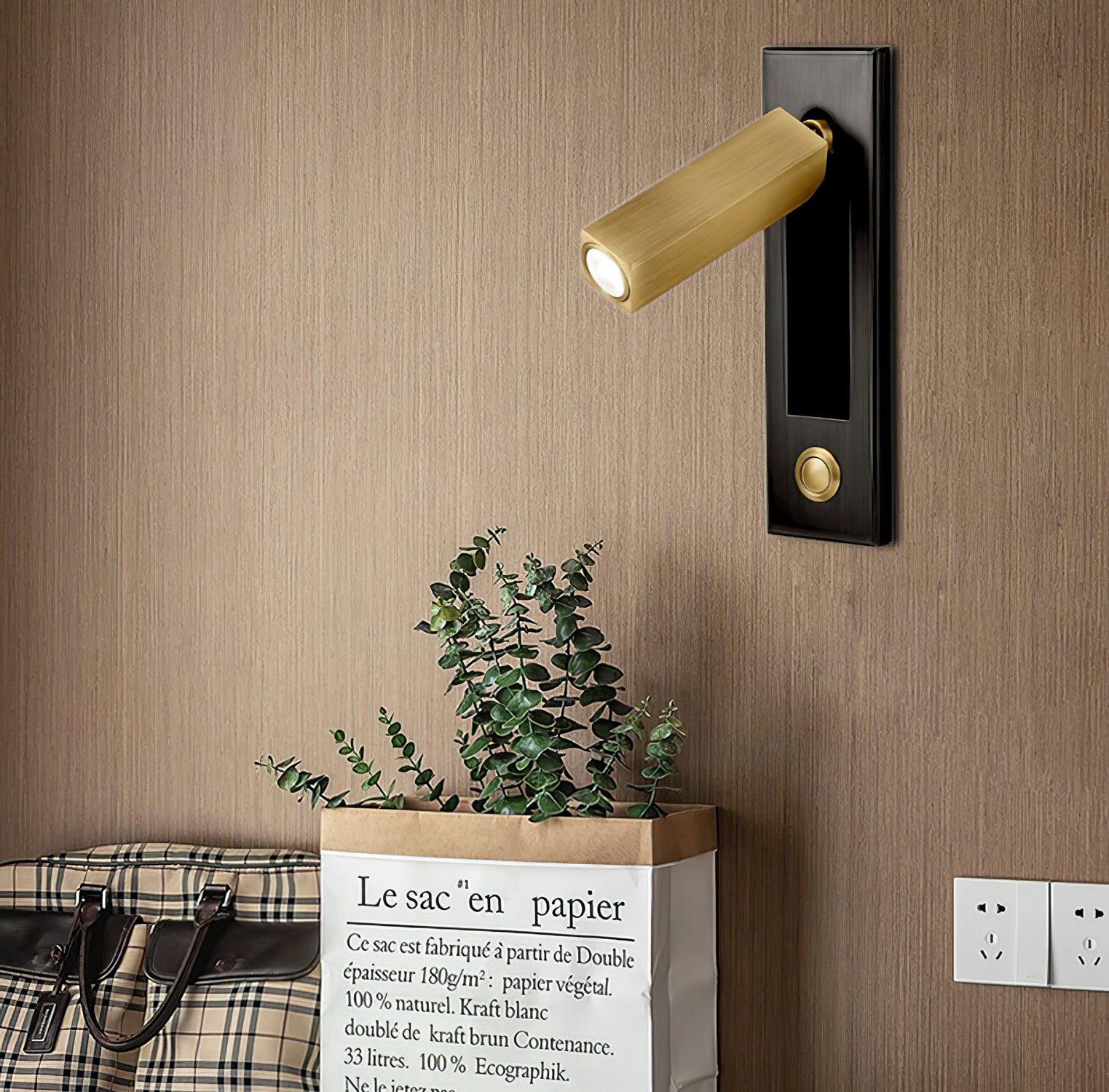 Eurvaran Embedded Bedside Plug-in Sconce Wall lamp