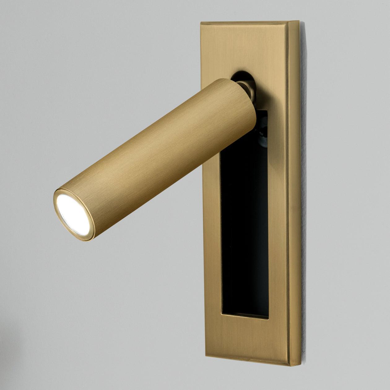 Eurvaran Embedded Bedside Plug-in Sconce Wall lamp